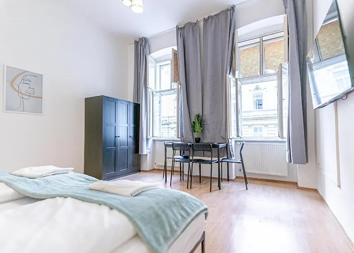 Apartment Comfortable 2br For 5, Near Wiener Stadthalle